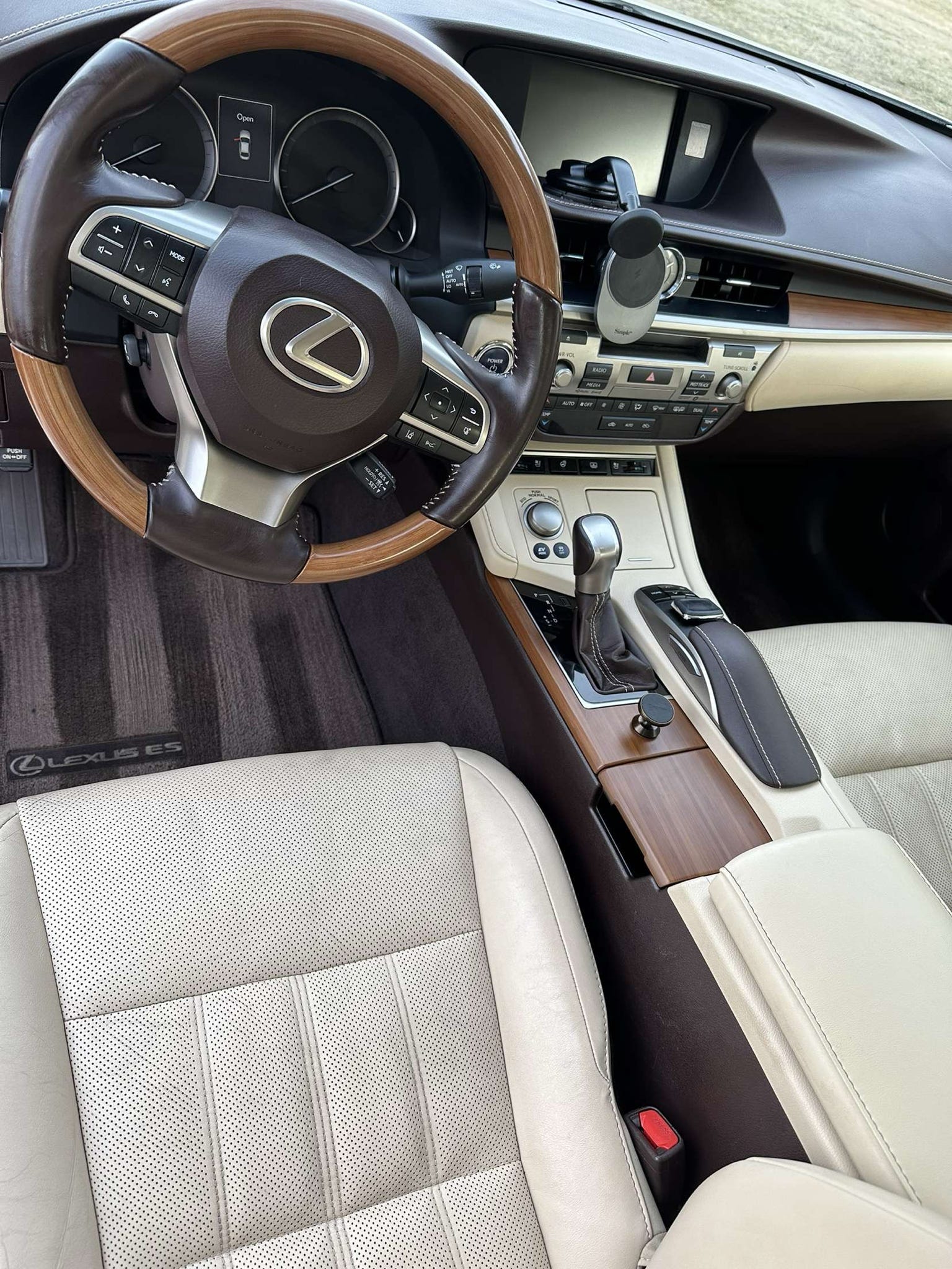 Lexus Interior Finish